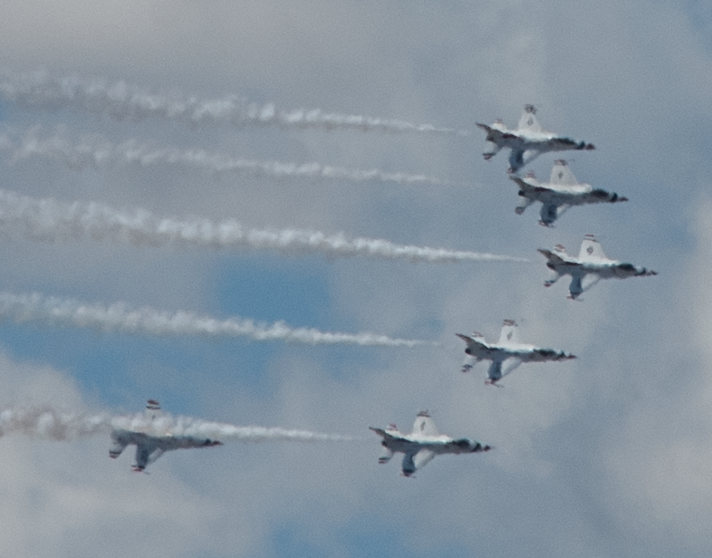 Random Photo #1 – United States Air Force Thunderbirds Flyover